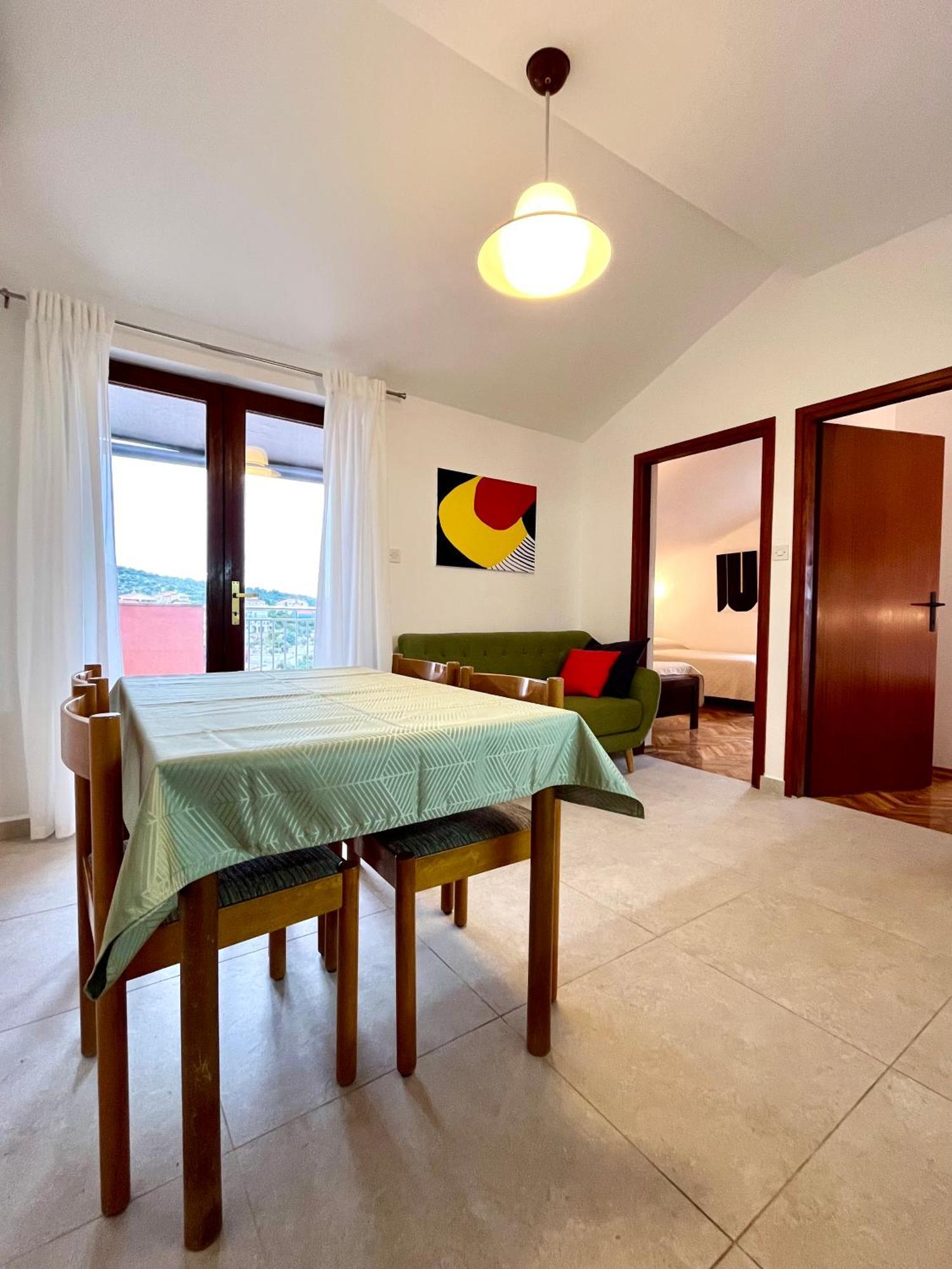 Apartments Martina Primošten المظهر الخارجي الصورة