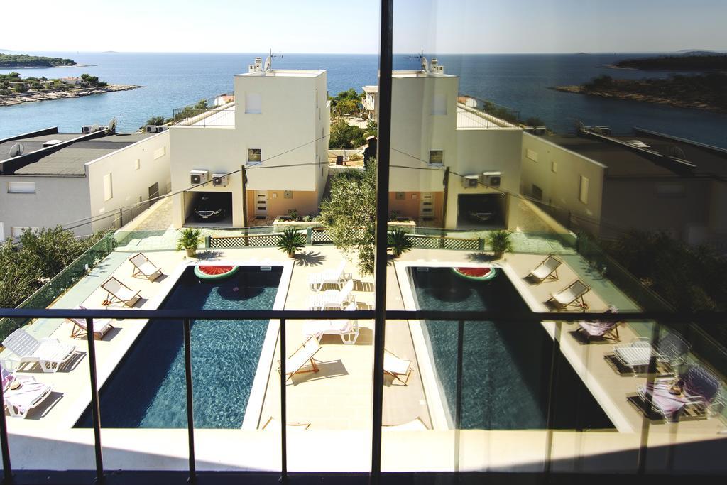 Apartments Martina Primošten المظهر الخارجي الصورة