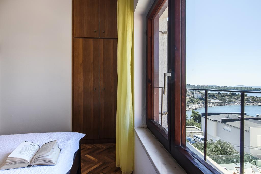 Apartments Martina Primošten المظهر الخارجي الصورة