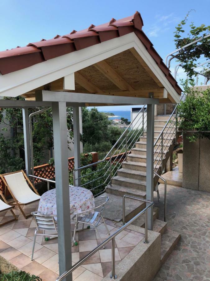 Apartments Martina Primošten الغرفة الصورة
